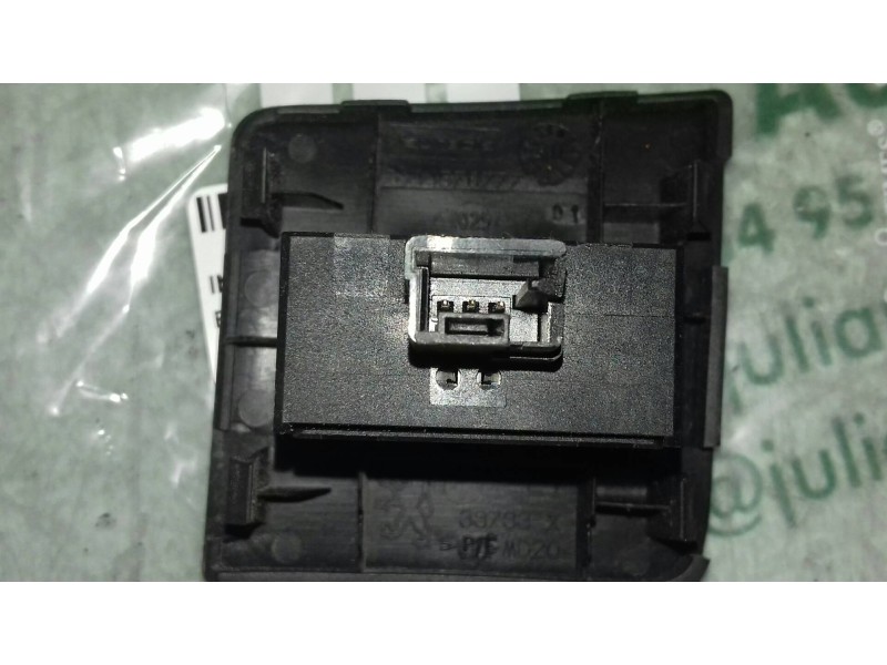 Recambio de interruptor para peugeot 407 sw premium referencia OEM IAM 96366692XT 3 PINES REGULACION LUCES