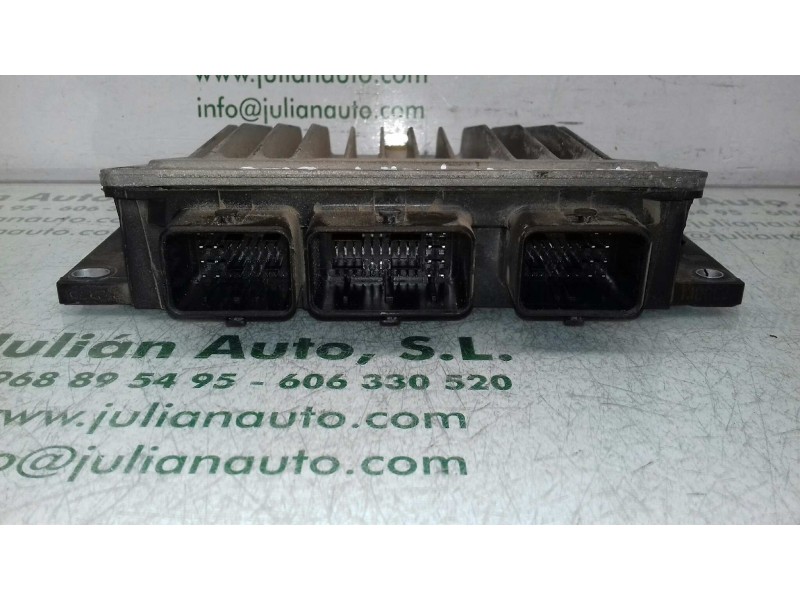 Recambio de centralita motor uce para renault megane ii berlina 5p confort authentique referencia OEM IAM 8200399038 8200513163 