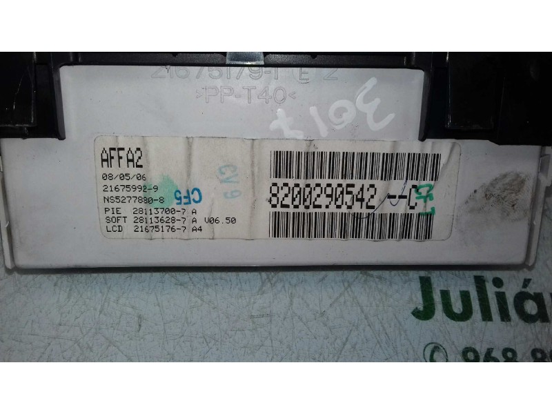 Recambio de pantalla multifuncion para renault megane ii berlina 5p confort authentique referencia OEM IAM 8200290542C NS5277880