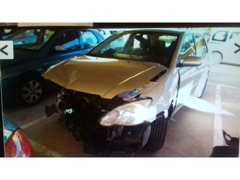 toyota corolla (e12) del año 2005