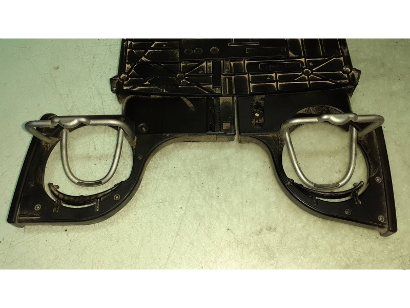 Recambio de moldura para mercedes-benz clase sl (w230) roadster referencia OEM IAM A2306800250  POSA VASOS Recambio de moldura para mercedes-benz clase sl (w230) roadster referencia OEM IAM A2306800250  POSA VASOS