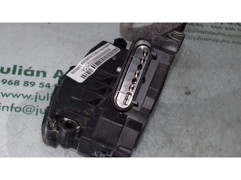 Recambio de cerradura puerta delantera derecha para ford focus lim. trend + referencia OEM IAM 921760107 BM5AA21812BH 