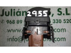 Recambio de mando elevalunas delantero izquierdo para renault megane ii classic berlina dynamique referencia OEM IAM 723907H 5+5 2