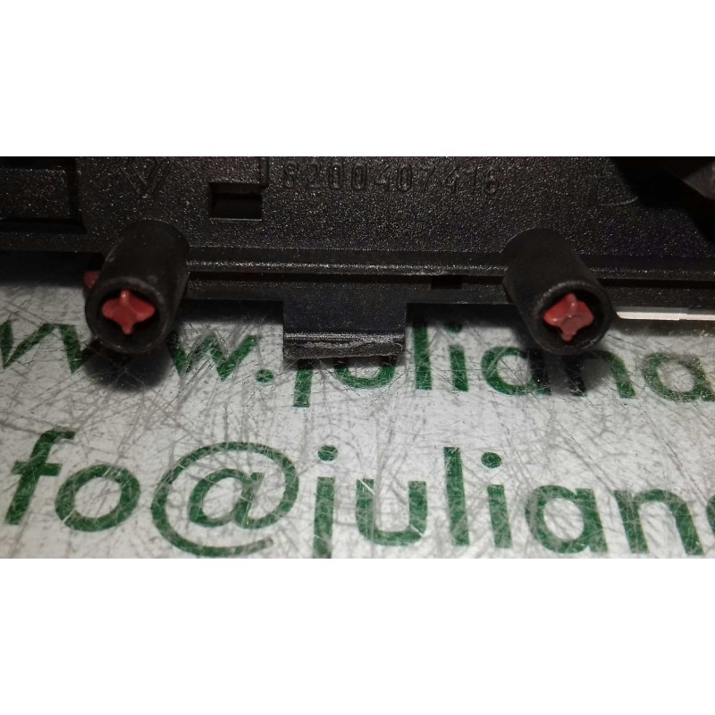Recambio de warning para renault megane ii berlina 5p confort authentique referencia OEM IAM 8200407415 88040009 CIERRE PUERTAS