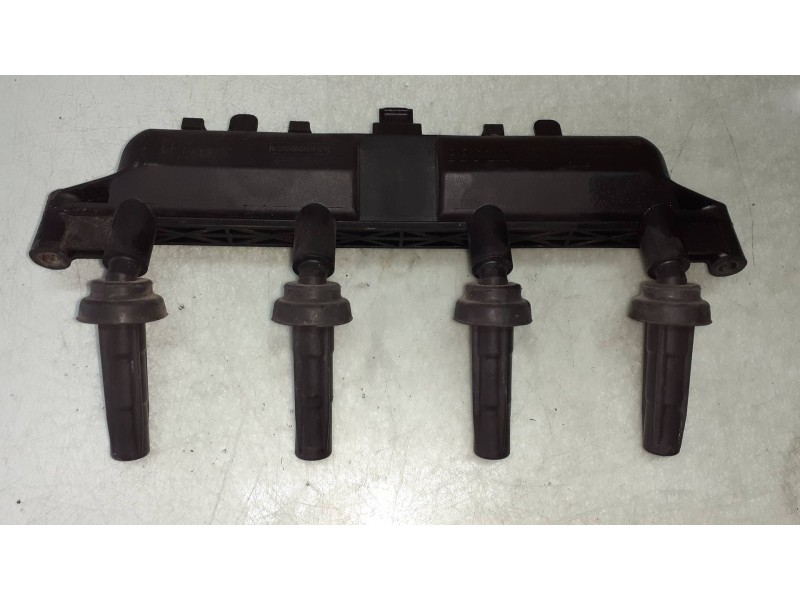 Recambio de bobina encendido para peugeot 206 berlina xr referencia OEM IAM 9628158580  