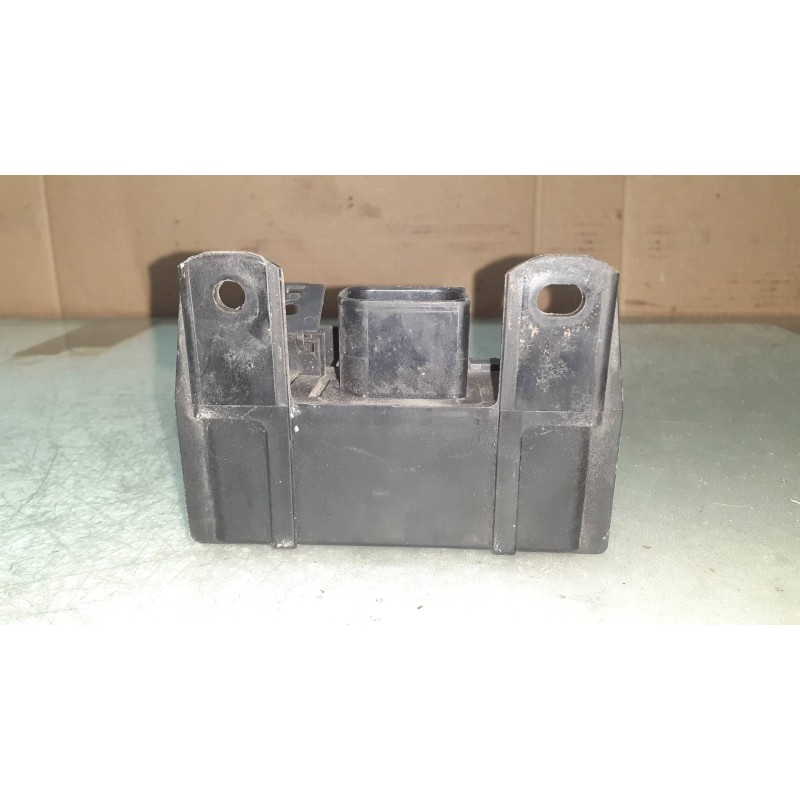 Recambio de caja precalentamiento para mercedes-benz clase c (w203) familiar c 270 t cdi (203.216) referencia OEM IAM   