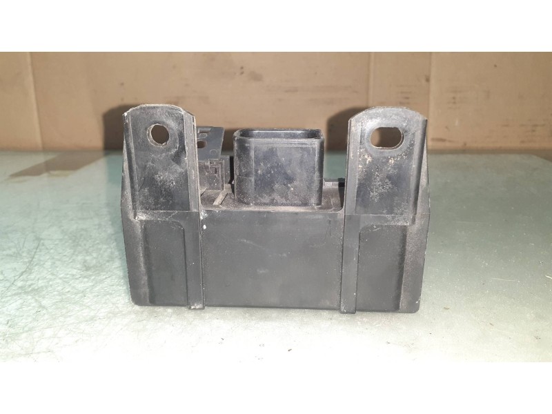 Recambio de caja precalentamiento para mercedes-benz clase c (w203) familiar c 270 t cdi (203.216) referencia OEM IAM   