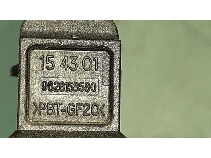 Recambio de bobina encendido para peugeot 206 berlina xr referencia OEM IAM 9628158580  