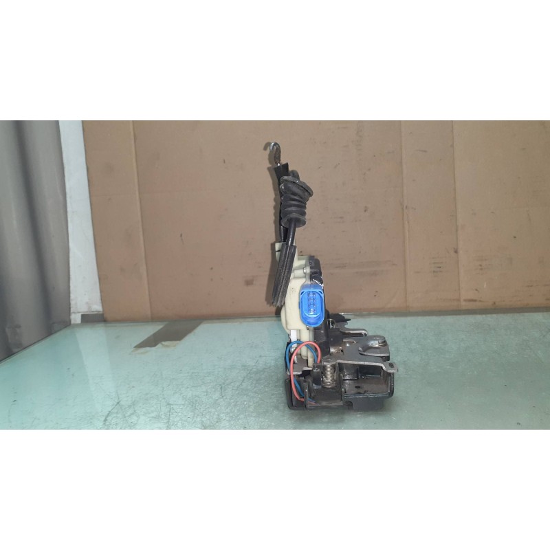 Recambio de cerradura puerta delantera izquierda para seat cordoba berlina (6l2) fresh referencia OEM IAM 991990300 15AQC3B18370