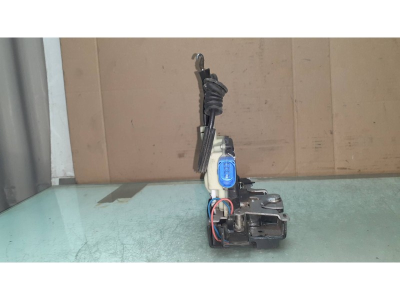 Recambio de cerradura puerta delantera izquierda para seat cordoba berlina (6l2) fresh referencia OEM IAM 991990300 15AQC3B18370