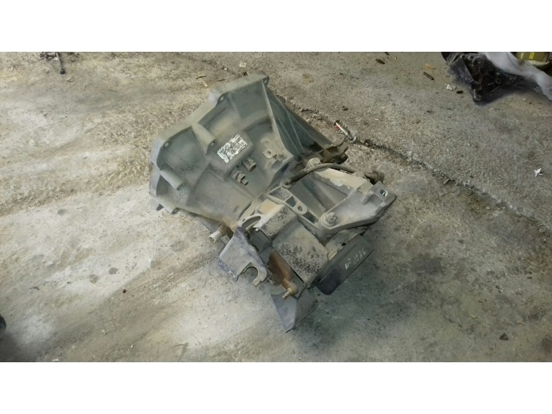 Recambio de caja cambios para ford focus berlina (cap) ghia referencia OEM IAM 3M5R7002  
