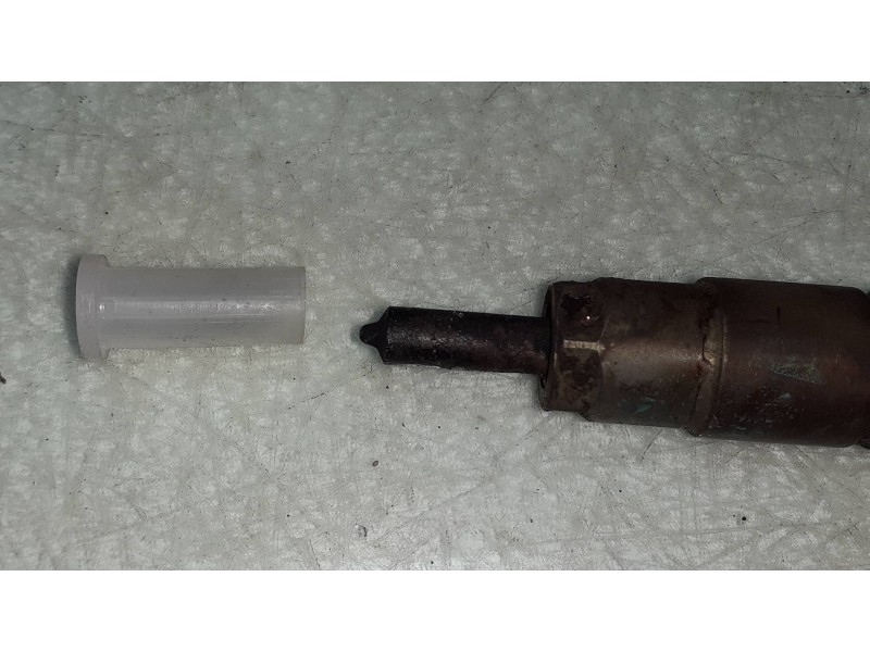 Recambio de inyector para mercedes-benz clase e (w211) berlina e 270 cdi (211.016) referencia OEM IAM 0986435135  BOSCH