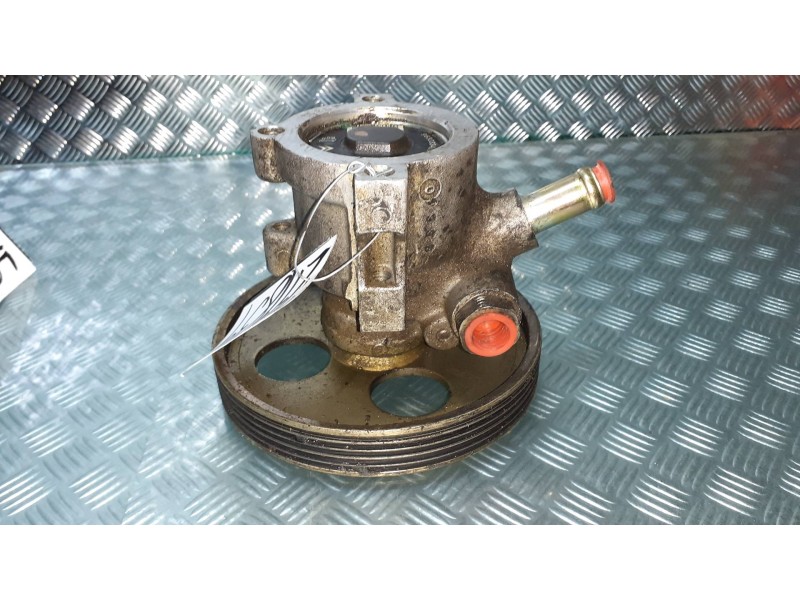 Recambio de bomba direccion para peugeot 306 berlina 3/4/5 puertas (s2) boulebard referencia OEM IAM 9632334880  266084387