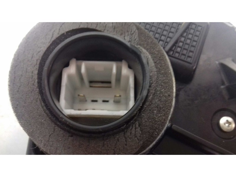 Recambio de cerradura puerta delantera izquierda para toyota auris active referencia OEM IAM   