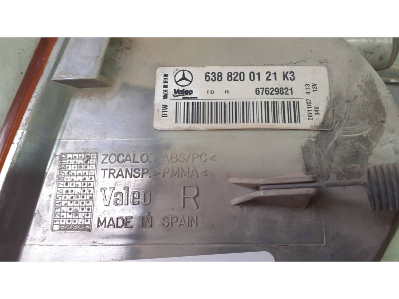 Recambio de piloto delantero derecho para mercedes-benz vito (w638) caja cerrada 110 cdi  (638.094) referencia OEM IAM 638820012