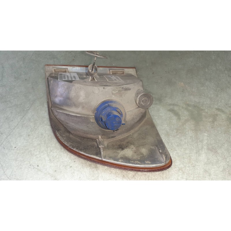 Recambio de piloto delantero derecho para mercedes-benz vito (w638) caja cerrada 110 cdi  (638.094) referencia OEM IAM 638820012