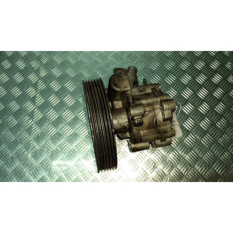 Recambio de bomba direccion para citroen c5 berlina 1.8 16v x referencia OEM IAM 9636086580 7617955501 9637000880