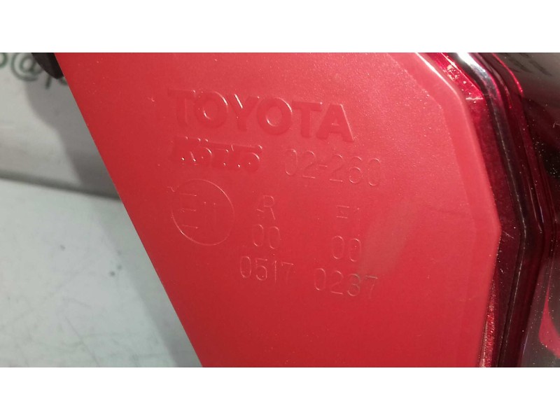 Recambio de piloto trasero izquierdo interior para toyota auris active referencia OEM IAM 05170237  INT - PORTON