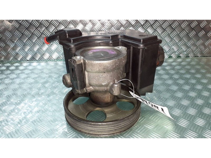 Recambio de bomba direccion para peugeot 206 berlina xt referencia OEM IAM 9636868880 26079836QM 26079884