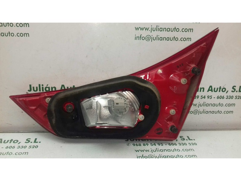 Recambio de piloto trasero izquierdo interior para toyota auris active referencia OEM IAM 05170237  INT - PORTON