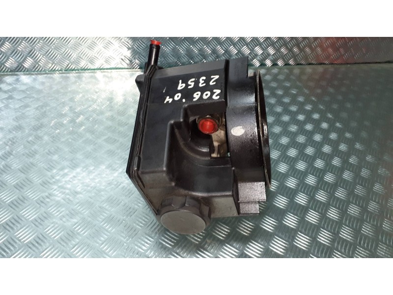 Recambio de bomba direccion para peugeot 206 berlina xt referencia OEM IAM 9636868880 26079836QM 26079884