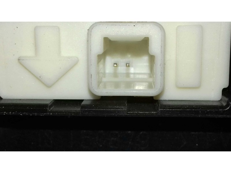 Recambio de maneta exterior porton para toyota auris active referencia OEM IAM 15C879  