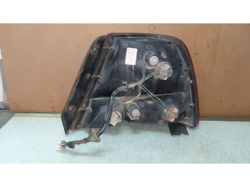 Recambio de piloto trasero izquierdo para hyundai accent (lc) gl 4p referencia OEM IAM   