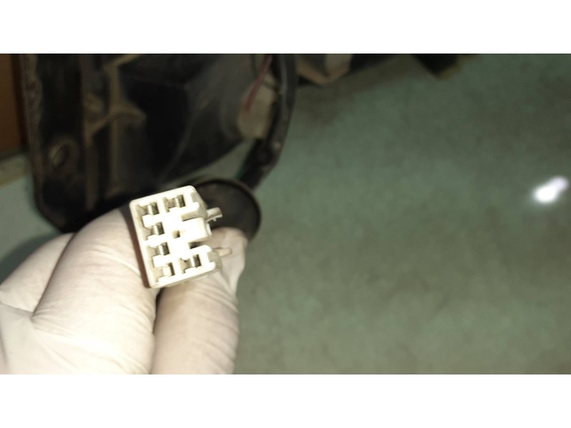 Recambio de piloto trasero izquierdo para hyundai accent (lc) gl 4p referencia OEM IAM   