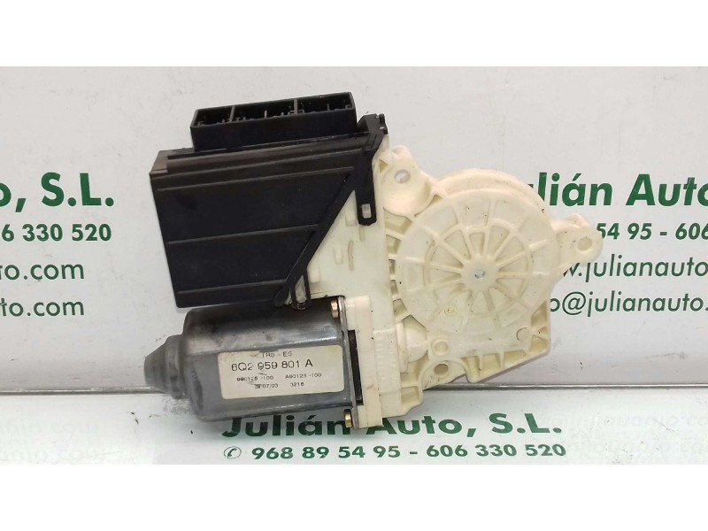 Recambio de motor elevalunas delantero derecho para seat ibiza (6l1) stella referencia OEM IAM 104383101 05074140 6Q959801A
