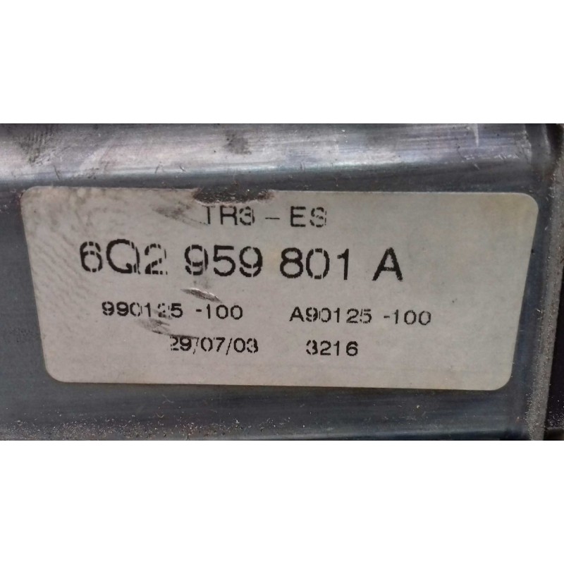 Recambio de motor elevalunas delantero derecho para seat ibiza (6l1) stella referencia OEM IAM 104383101 05074140 6Q959801A