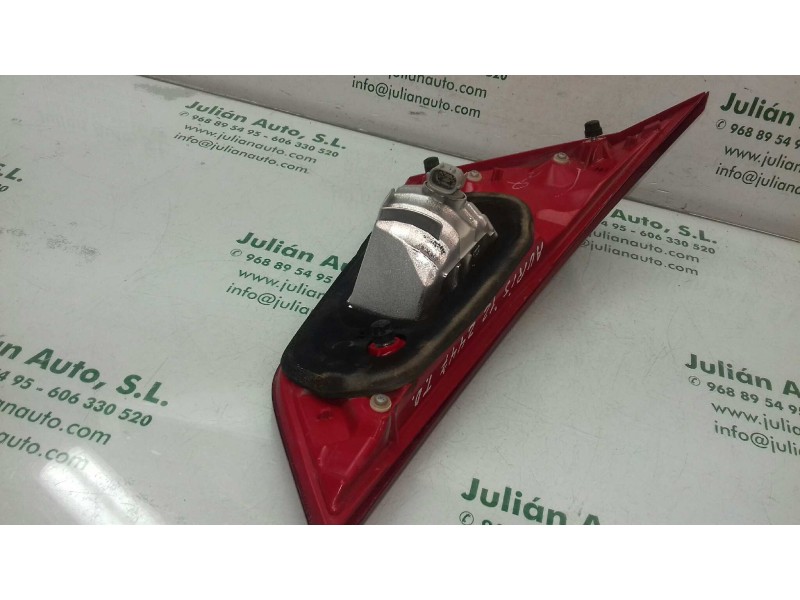 Recambio de piloto trasero derecho interior para toyota auris active referencia OEM IAM 05170237  INT - PORTON