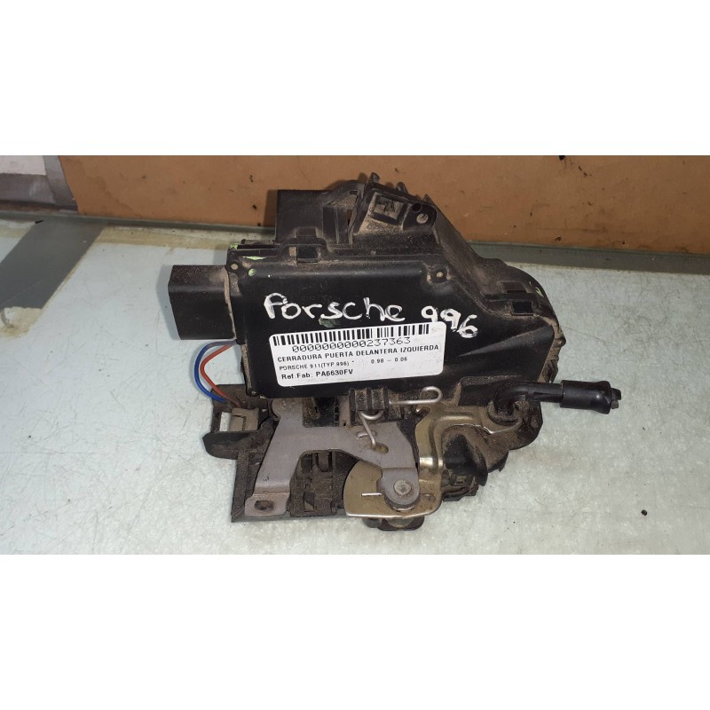 Recambio de cerradura puerta delantera izquierda para porsche 911 (typ 996) referencia OEM IAM 99653754500  ELECTRICA