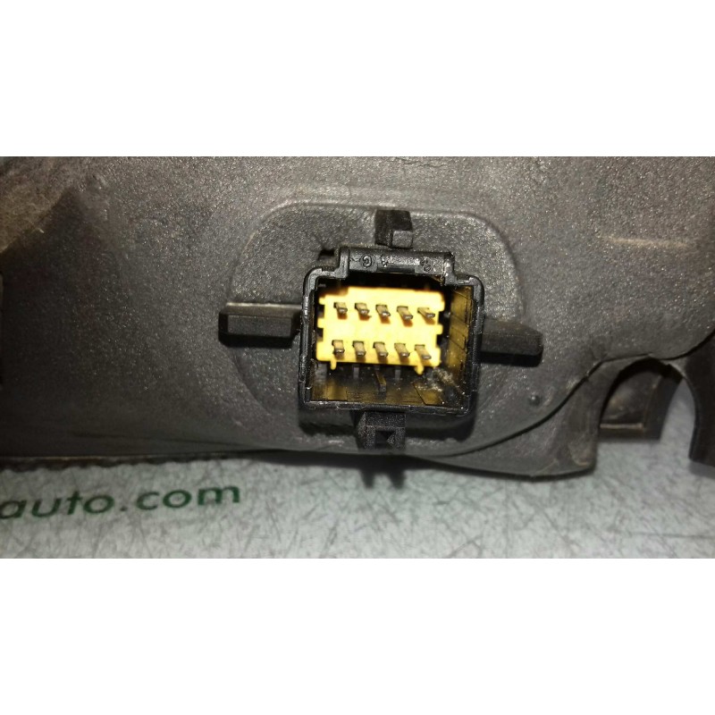 Recambio de retrovisor derecho para renault scenic ii confort dynamique referencia OEM IAM 11261127 5 + 5 PINES ELECTRICO