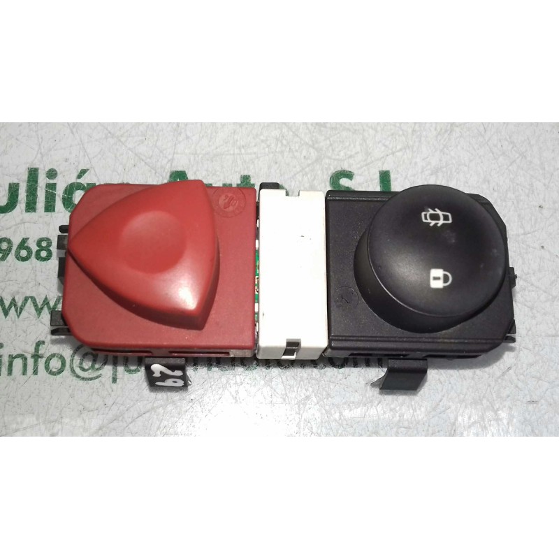 Recambio de warning para renault scenic ii authentique referencia OEM IAM 8200095493 88040001 CIERRE PUERTAS