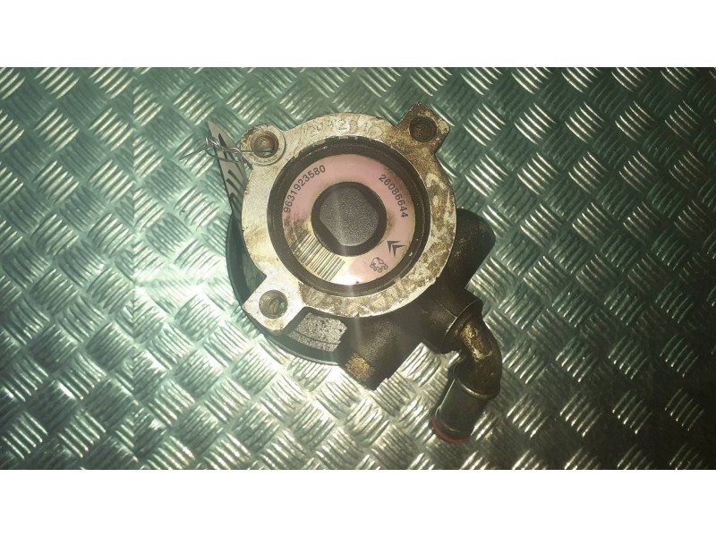 Recambio de bomba direccion para citroen xsara berlina 1.9 d sx referencia OEM IAM 9631923580  26086644