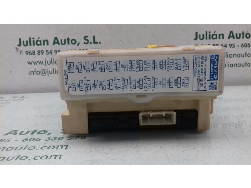 Recambio de caja reles / fusibles para toyota auris active referencia OEM IAM 63580950 82712X70A 8922102330
