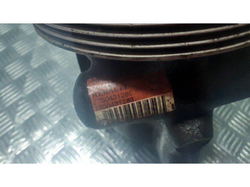 Recambio de bomba direccion para dacia sandero ambiance referencia OEM IAM 7700431286 7700431283 7700101192