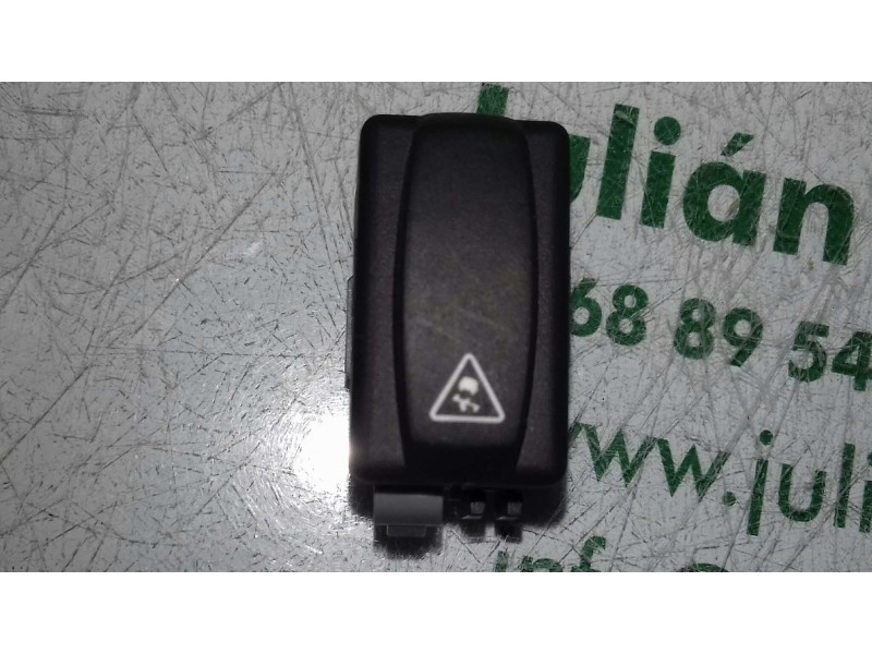 Recambio de interruptor para renault megane ii classic berlina dynamique referencia OEM IAM 107965A 28082 ESP