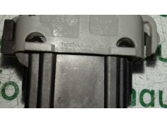 Recambio de interruptor para renault megane ii classic berlina dynamique referencia OEM IAM 107965A 28082 ESP 2