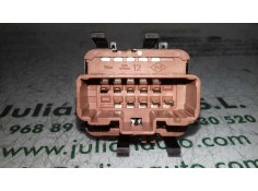 Recambio de mando elevalunas delantero izquierdo para renault megane ii berlina 5p confort authentique referencia OEM IAM 315050 2