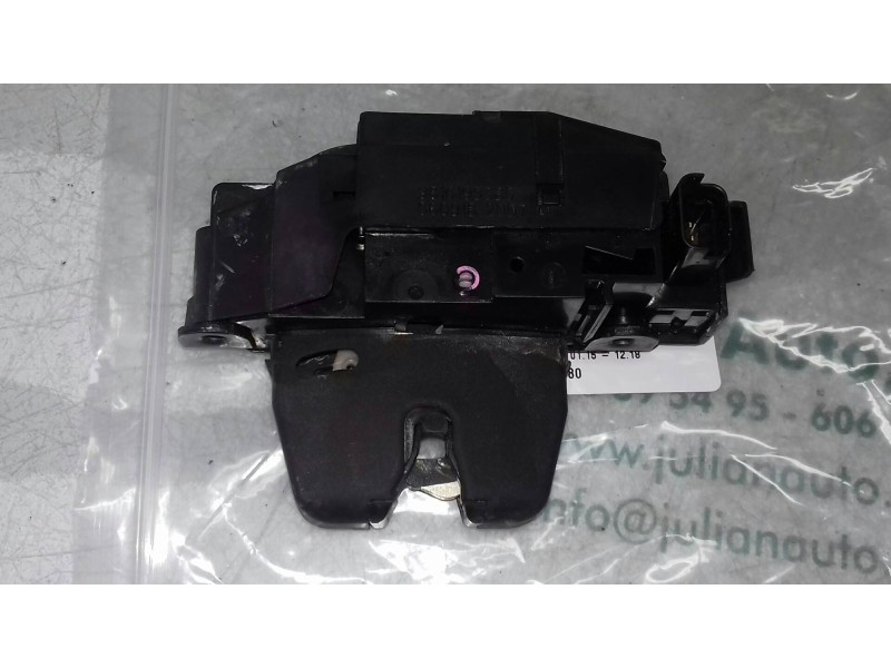 Recambio de cerradura maletero / porton para peugeot 308 style referencia OEM IAM 9816195380  3 PINES
