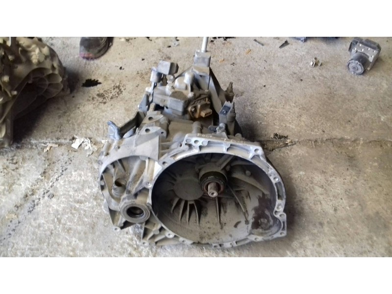 Recambio de caja cambios para ford focus berlina (cak) ambiente referencia OEM IAM XS4R7002UA  