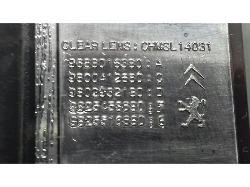 Recambio de luz central de freno para peugeot 308 style referencia OEM IAM 9688016380 9800412680 9802932180