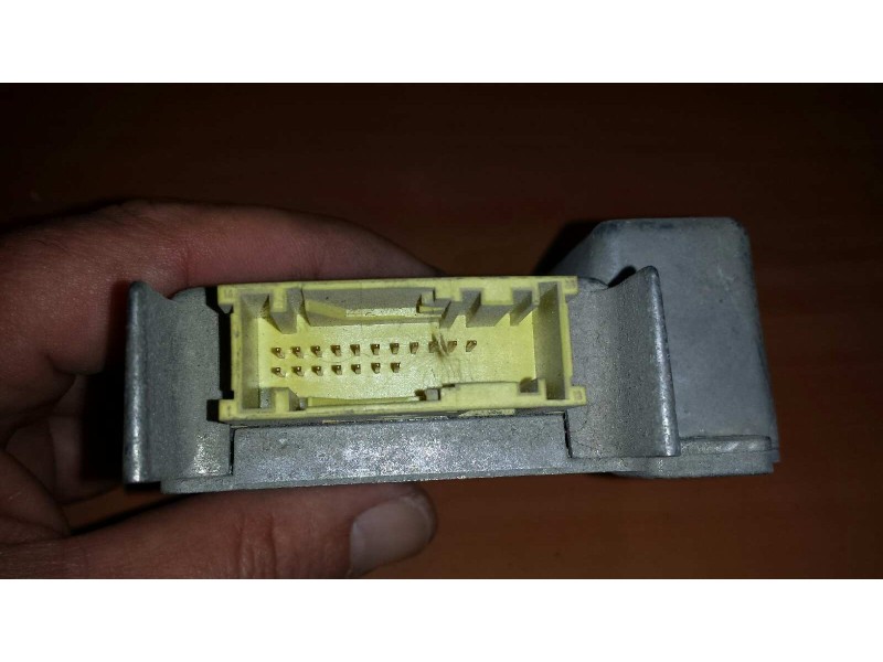 Recambio de centralita airbag para ford escort berlina/turnier cl berlina referencia OEM IAM 95AG14B056CD 620175194047 