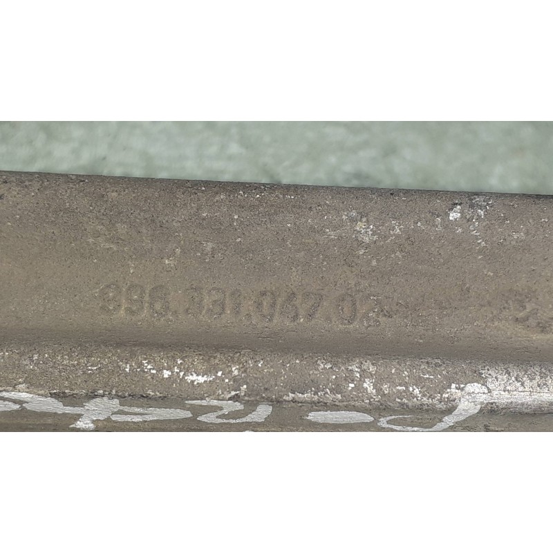 Recambio de brazo suspension superior trasero izquierdo para porsche 911 (typ 996) referencia OEM IAM 99633104702  