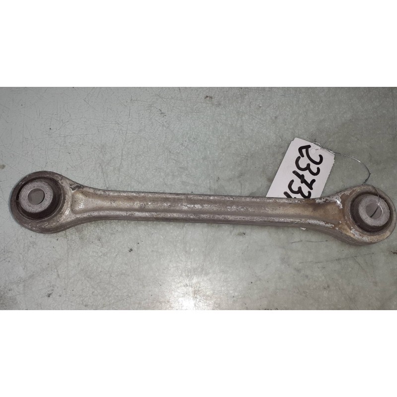 Recambio de brazo suspension superior trasero izquierdo para porsche 911 (typ 996) referencia OEM IAM 99633104702  