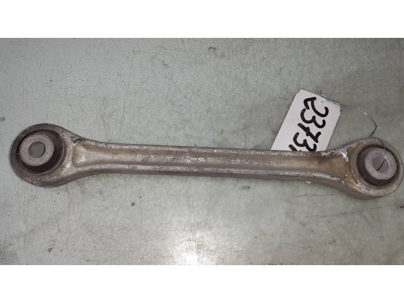 Recambio de brazo suspension superior trasero izquierdo para porsche 911 (typ 996) referencia OEM IAM 99633104702  