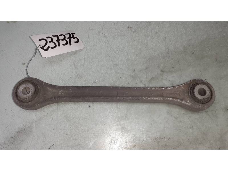 Recambio de brazo suspension superior trasero derecho para porsche 911 (typ 996) referencia OEM IAM 99633104702  