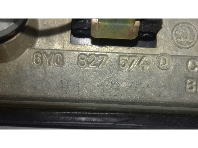 Recambio de maneta exterior porton para skoda fabia (6y2/6y3) comfort line referencia OEM IAM 6Y0827574D  