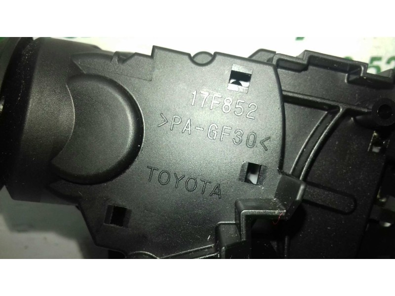 Recambio de mando luces para toyota auris active referencia OEM IAM 17F852 02730 